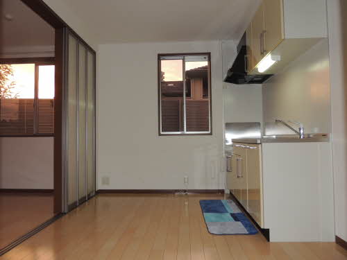 アヴニール緑ヶ丘 A0201号-2