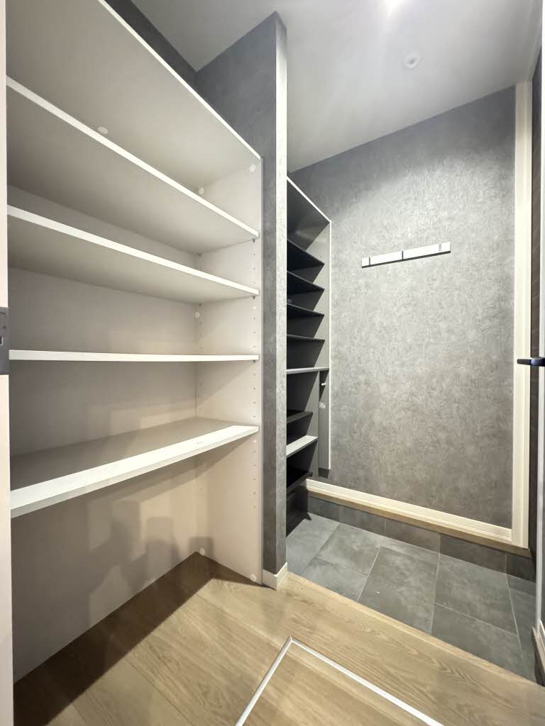 モンレーヴ本町 ** A0101号-9