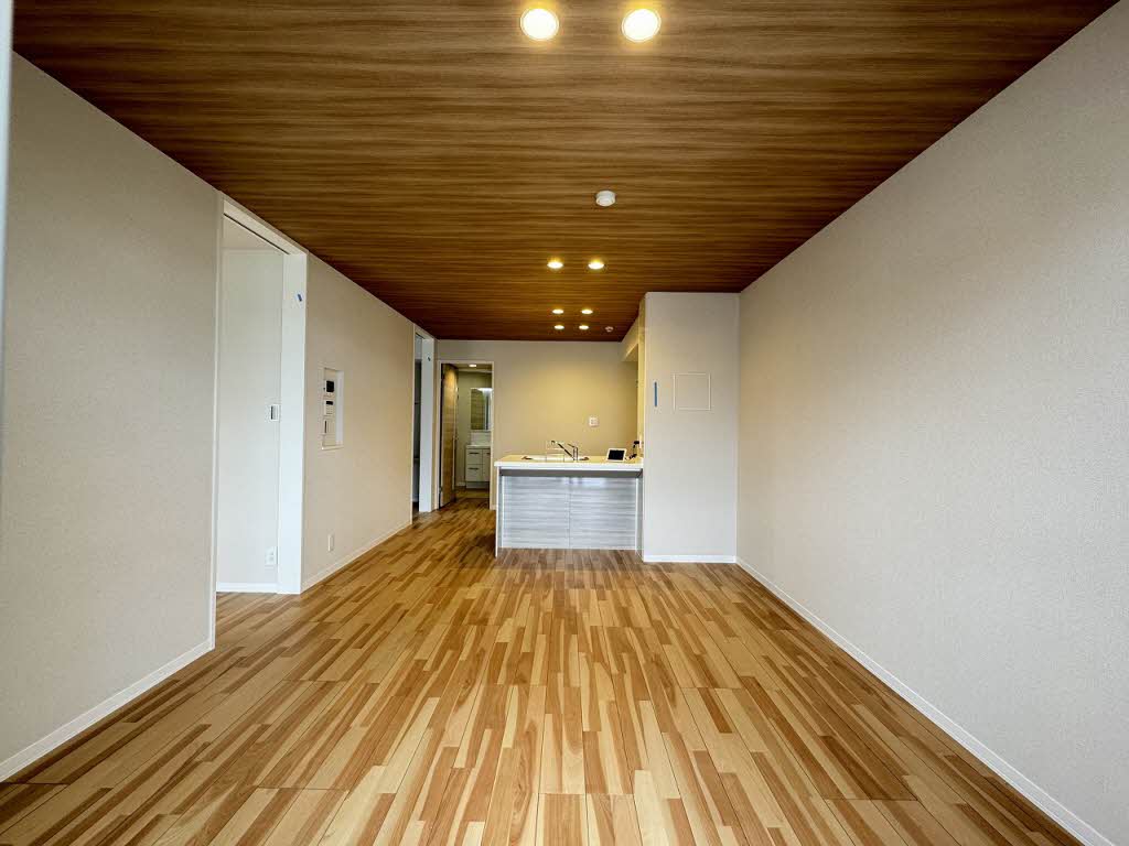 シャーメゾングレイス　＊＊ A0302号-2