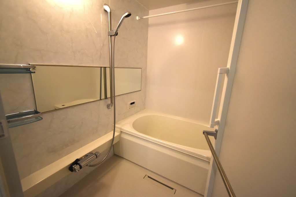 シャーメゾン吉塚２１１　＊＊ A0201号-11