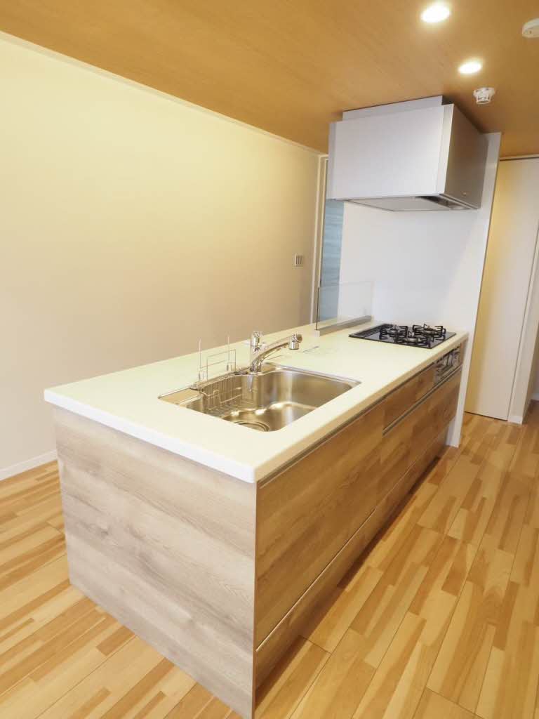 シャーメゾン春日＊＊ A0305号-3