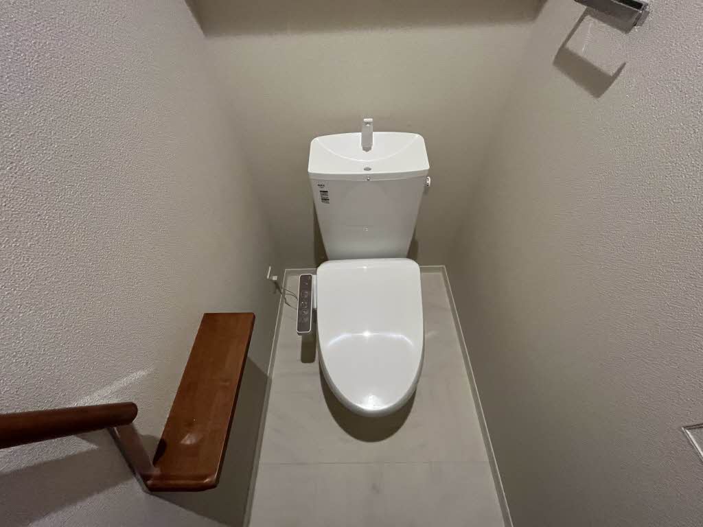 シャーメゾン西鳴水 ** A0102号-6