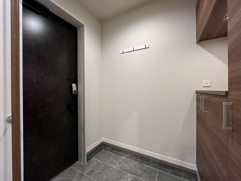 シャーメゾン西鳴水 ** A0102号-12