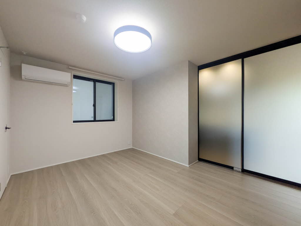 Ｒｅｆｉａｎｔ東谷山 A0101号-4