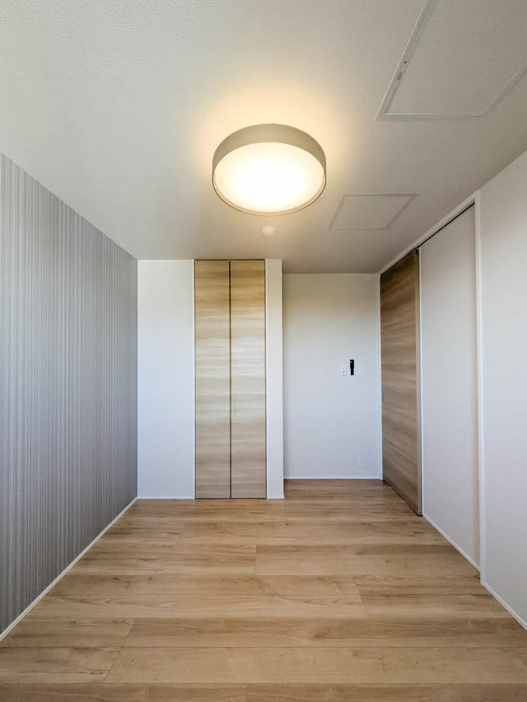 Ｒｅｆｉａｎｔ東谷山 A0301号-4