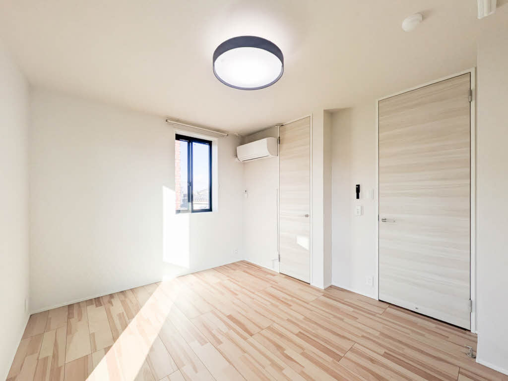 Ｒｅｆｉａｎｔ東谷山 A0303号-5