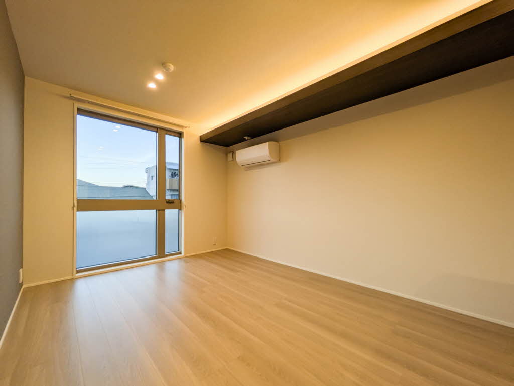 Ｓｈａｍａｉｓｏｎ　ｍａｕｖｅｉｎ A0204号-2