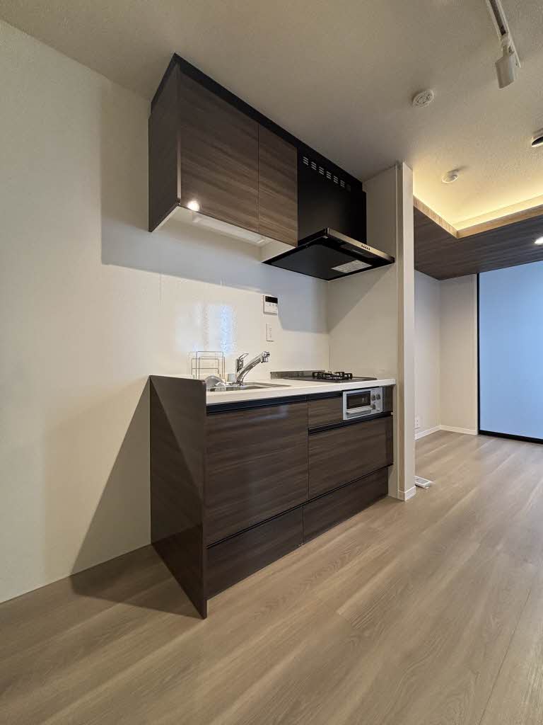 シャーメゾンさかえ町 A0202号-3