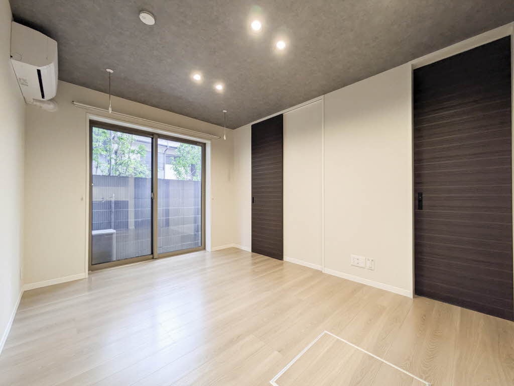 メゾン　ド　ショコラ A0101号-2