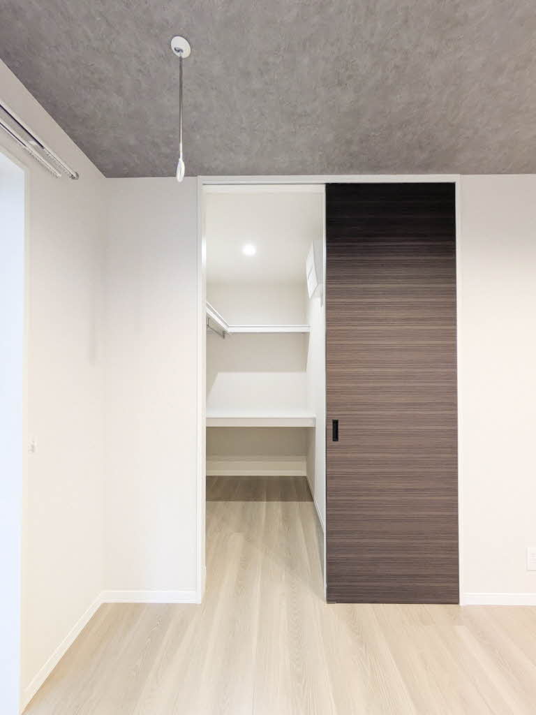 メゾン　ド　ショコラ A0101号-8