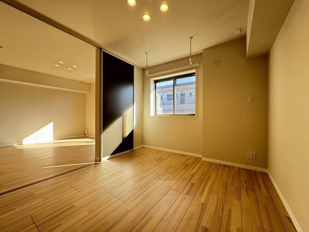 シャーメゾンレジデンス夜明 A0202号-10