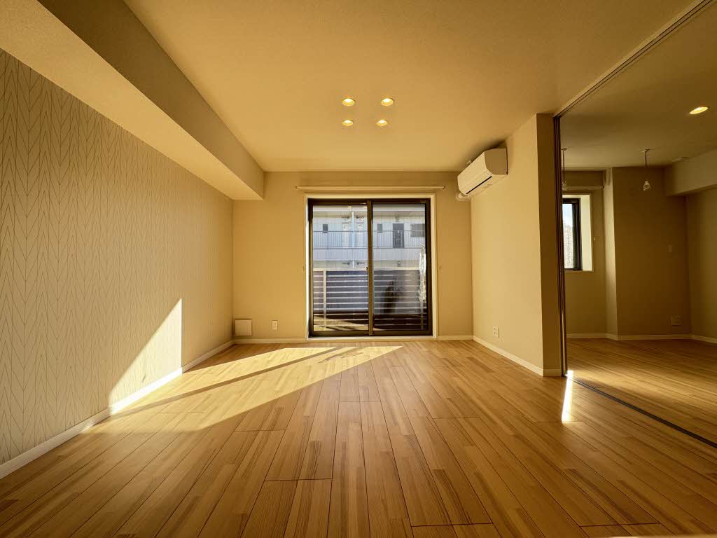 シャーメゾンレジデンス夜明 A0202号-11