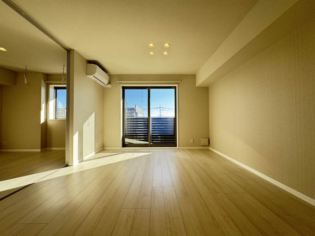 シャーメゾンレジデンス夜明 A0303号-11