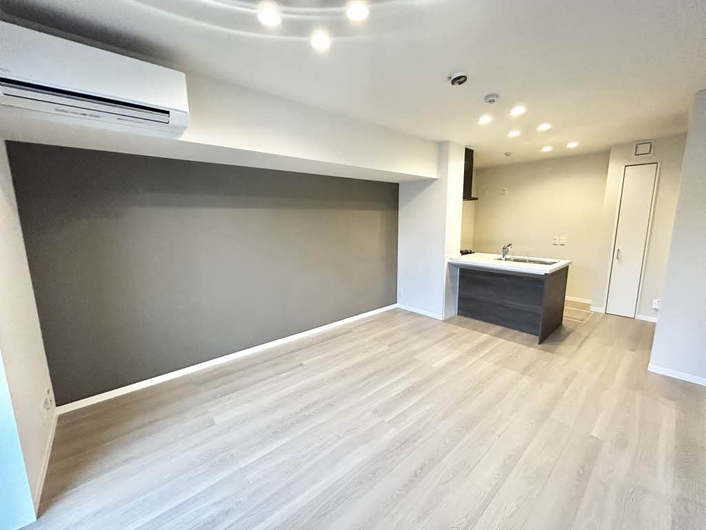 シャーメゾン県庁南　＊＊ A0102号-2