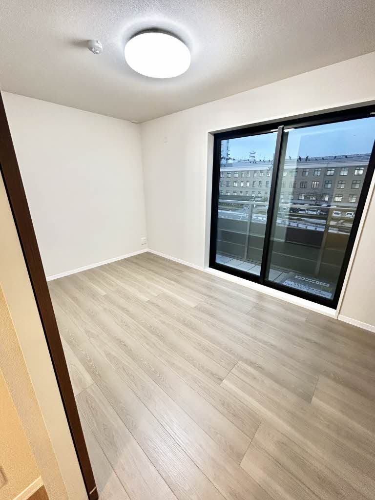 シャーメゾン県庁南　＊＊ A0301号-4