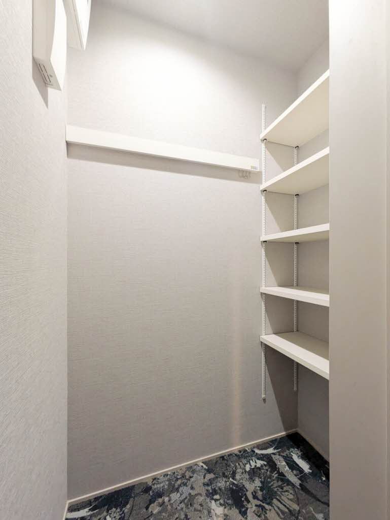 シャーメゾンリュクス大濠 A0201号-5