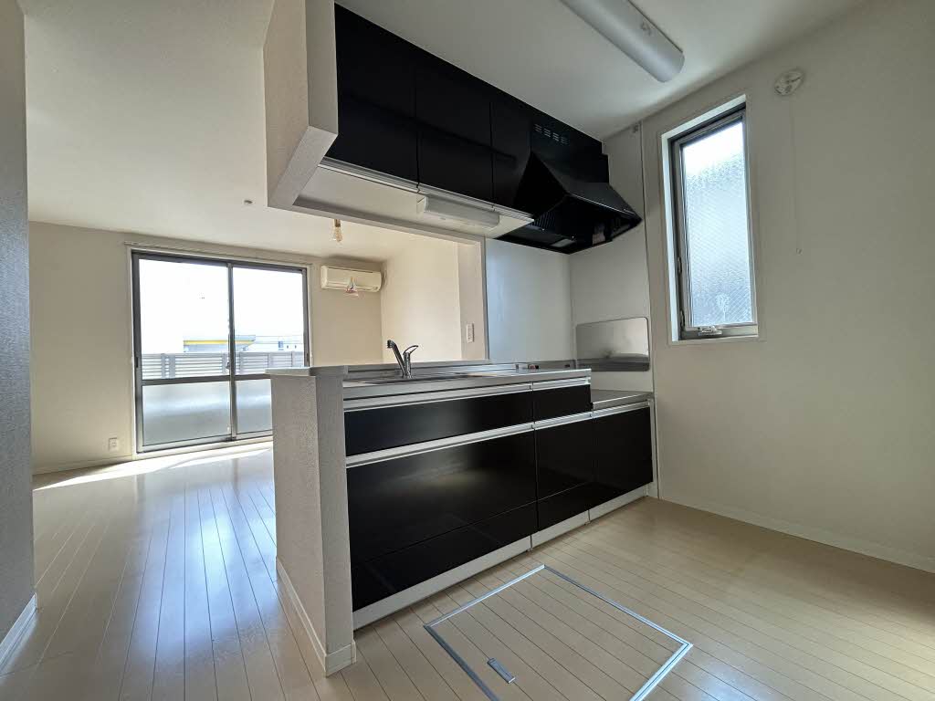 シャーメゾンヴィブレ　Ｂ棟　＊＊ B0103号-3