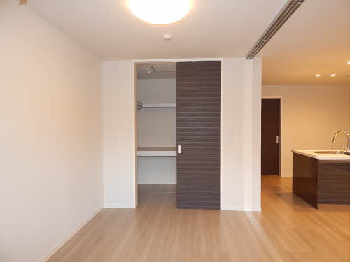 シャーメゾンステージ鳥栖　＊＊ A0104号-8