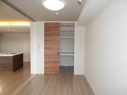 シャーメゾンステージ鳥栖　＊＊ A0302号-8