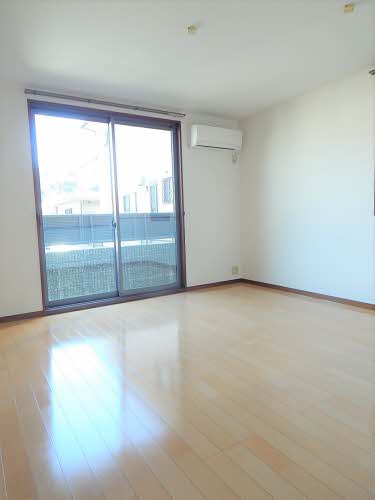 ルミエールＥ　＊ E0101号-2