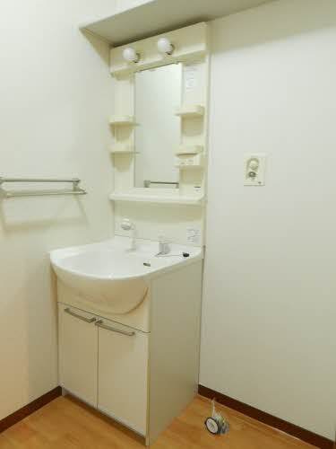 ルミエールＥ　＊ E0101号-11