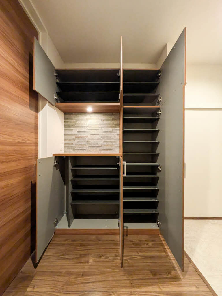 サン　ウィステリア A0204号-8