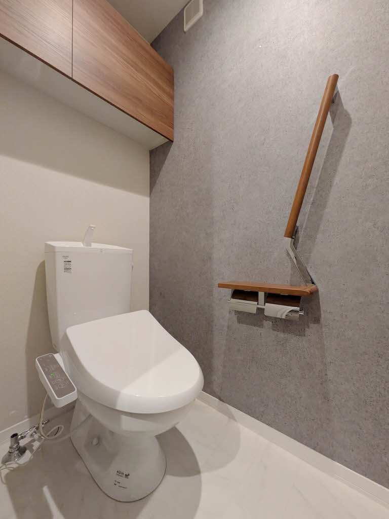 サン　ウィステリア A0303号-6