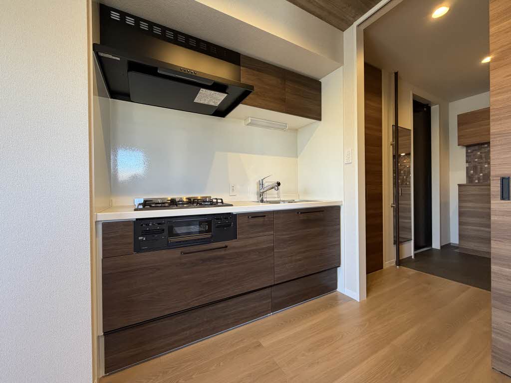 シャーメゾン アルメリア ** A0205号-3