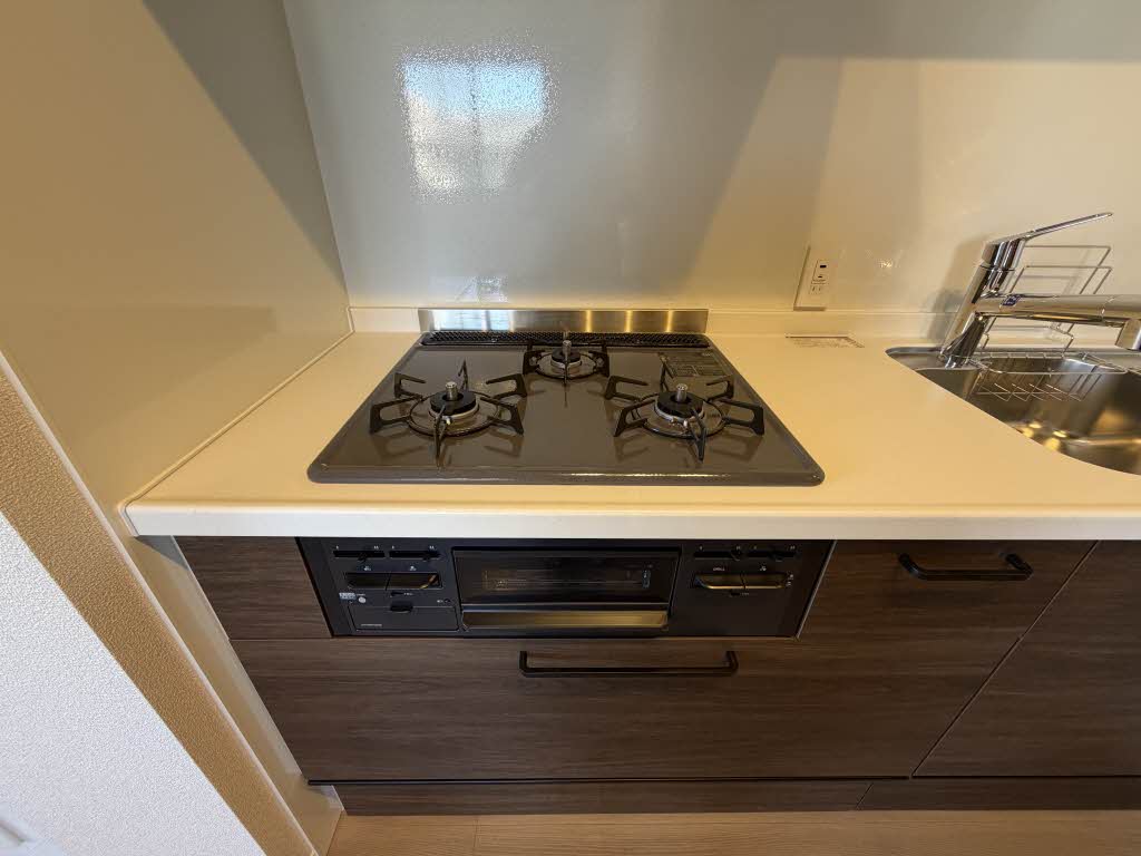 シャーメゾン アルメリア ** A0205号-11