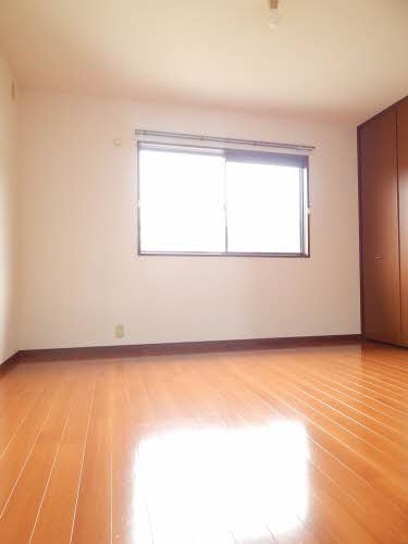 フルールＳ　Ｂ棟　＊ B0201号-1