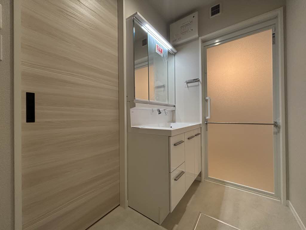 ＢＥＲＥＯ　さくら坂 A0103号-5