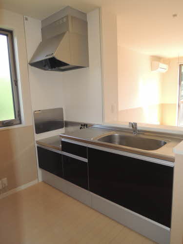 メゾンルミエール　＊ A0202号-2