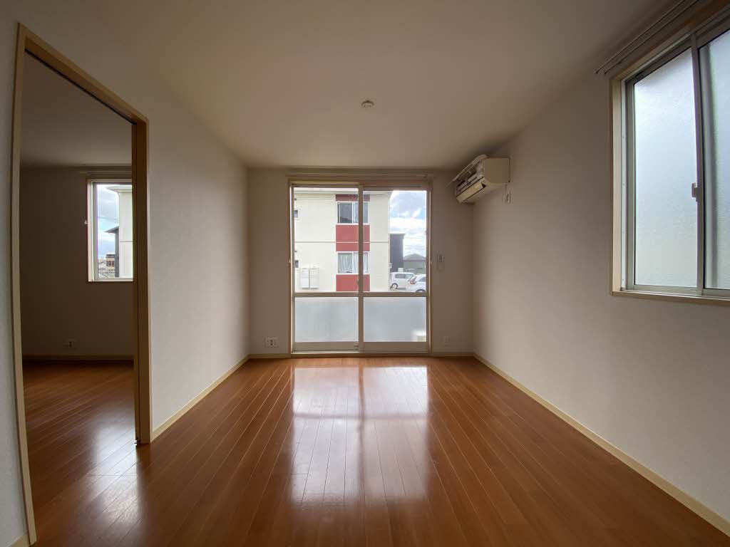 スペリオール　Ｂ棟　＊ B0101号-2