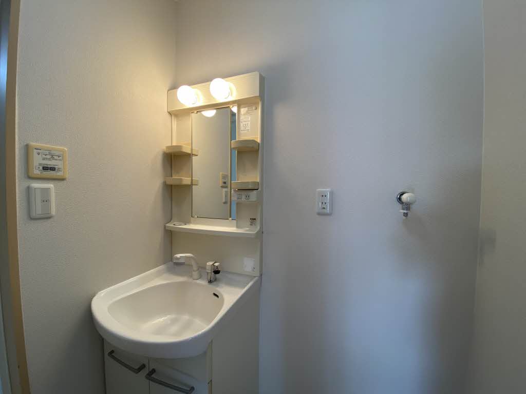 スペリオール　Ｂ棟　＊ B0101号-5