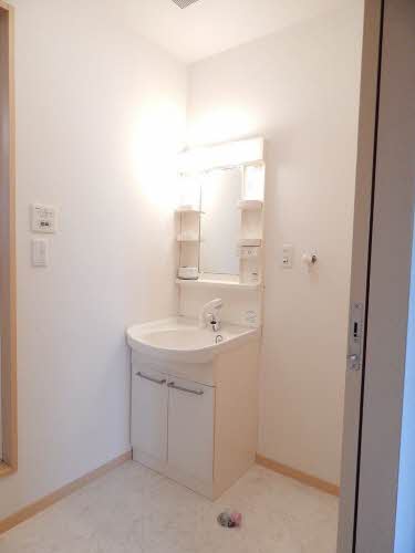 スペリオール　Ｄ棟　＊ D0202号-3