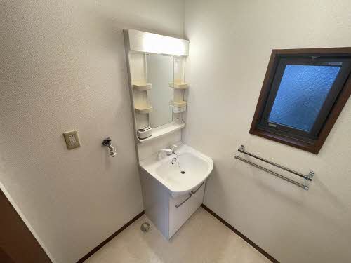 エバーグリーン　Ａ棟 A0202号-6