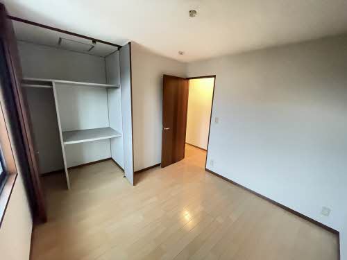 エバーグリーン　Ａ棟 A0202号-9