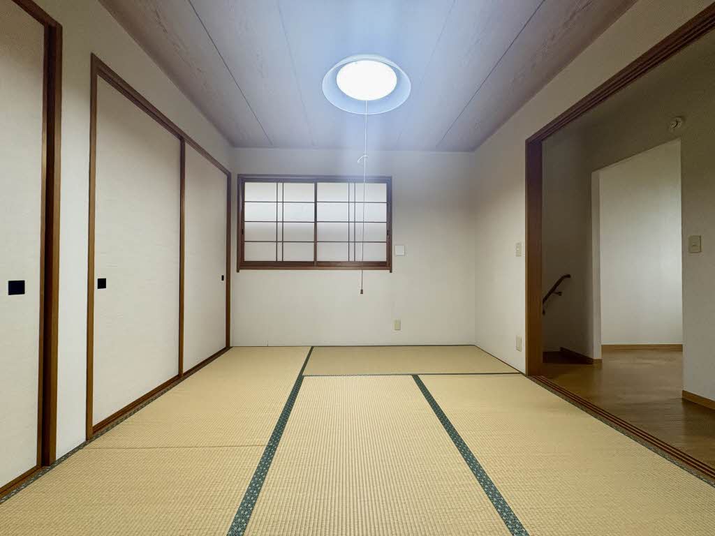 中吉田１丁目貸家-14