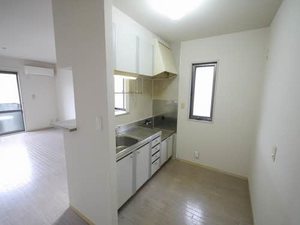 パークヴィレッジ　Ａ棟　＊＊ A0202号-3