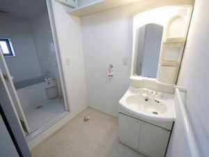 パークヴィレッジ　Ａ棟　＊＊ A0202号-7