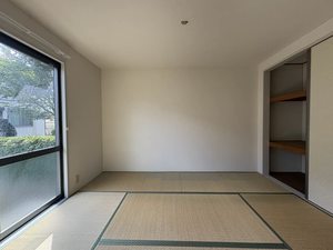 パークヴィレッジ C棟 ** C0102号-13