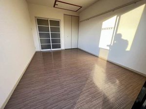 ジュネス * A0201号-2