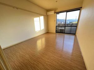 ジュネス * A0201号-4