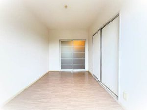 ジュネス　＊ A0202号-4