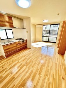 コーポ山内　Ｂ棟　＊＊ B0102号-1