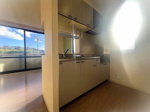 ボヌールメゾン　Ａ棟　＊ A0102号-3