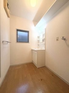 シャーメゾンみち C棟 * C0102号-5