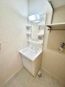 ファンテジー旭ヶ丘　Ａ棟 A0201号-8