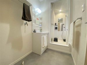 エクセルコート　Ｂ棟　＊＊ B0202号-2