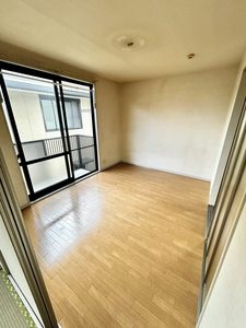 ハローキティ館　＊＊ A0202号-3